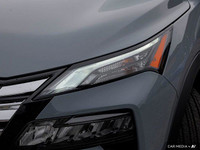 This 2024 Nissan Rogue SL boasts a stunning Boulder Grey Pearl exterior and a sophisticated Graphite... (image 9)