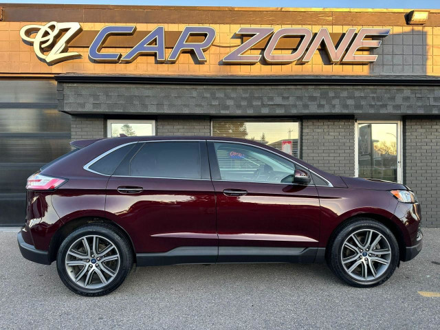 2020 Ford Edge Titanium AWD in Cars & Trucks in Calgary - Image 4