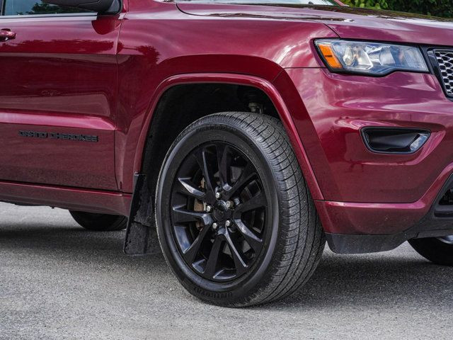 2021 Jeep Grand Cherokee Altitude- Heated Seats / Steering - 4x4 in Cars & Trucks in Barrie - Image 4