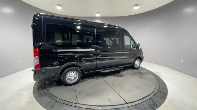 2025 Ford Transit Passenger Wagon XLT in Cars & Trucks in Strathcona County - Image 3