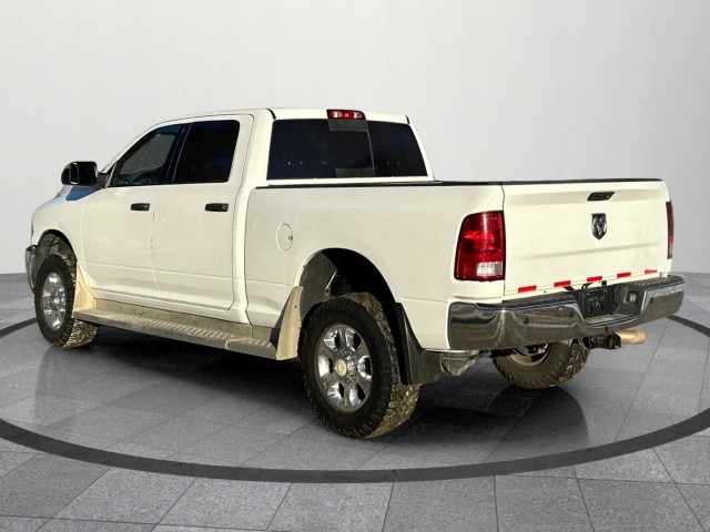 2018 RAM 2500 SLT Hemi|| Crew Cab|| 2500!! in Cars & Trucks in Mississauga / Peel Region - Image 4
