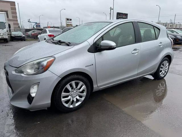 2015 TOYOTA Prius c Two in Cars & Trucks in Laval / North Shore - Image 4