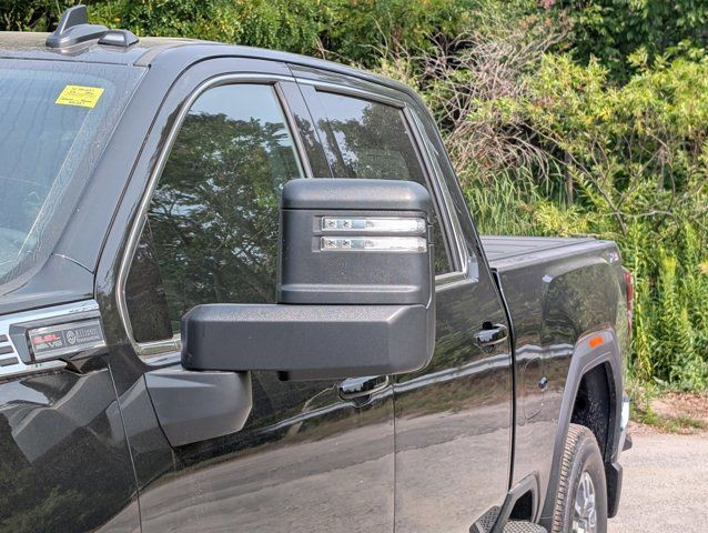 2025 GMC Sierra 2500HD SLE- X31 Offroad Pkg - SLE Convenience in Cars & Trucks in Barrie - Image 3
