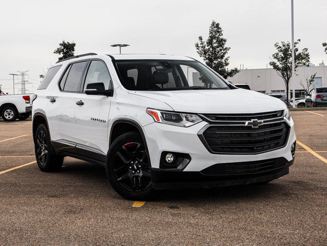 2021 Chevrolet Traverse Premier Redline Edition V6 AWD in Cars & Trucks in Strathcona County - Image 2