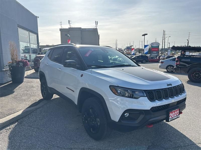 2023 Jeep Compass TRAILHAWK in Cars & Trucks in Markham / York Region