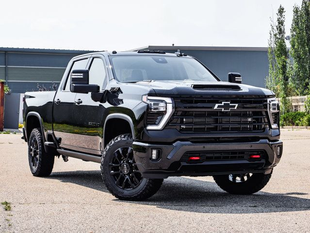 2025 Chevrolet Silverado 3500HD LTZ in Cars & Trucks in Strathcona County - Image 2
