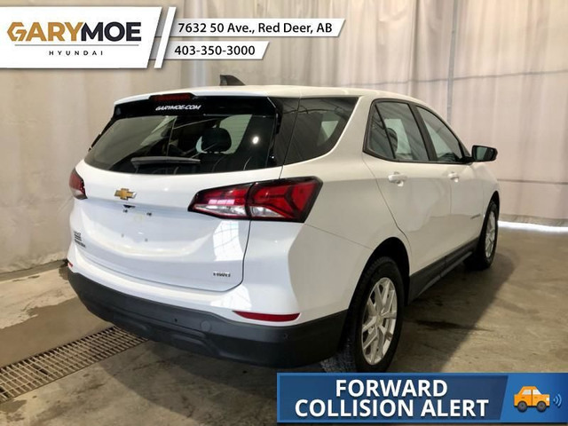 2022 Chevrolet Equinox LS - Aluminum Wheels - Apple CarPlay in Cars & Trucks in Red Deer - Image 4