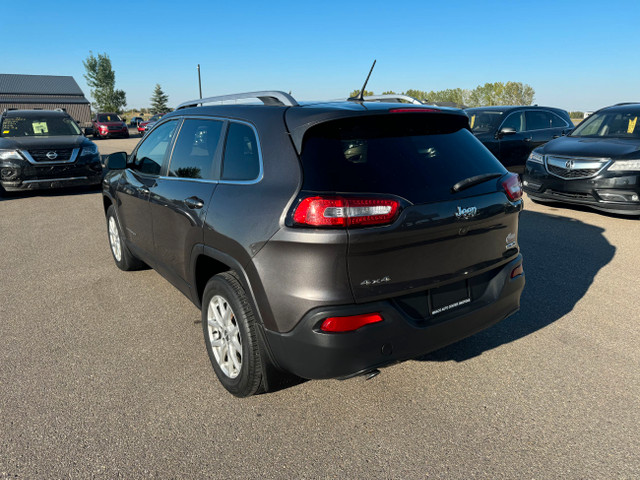 2014 Jeep Cherokee North 4X4  Hail Damage in Cars & Trucks in Calgary - Image 2