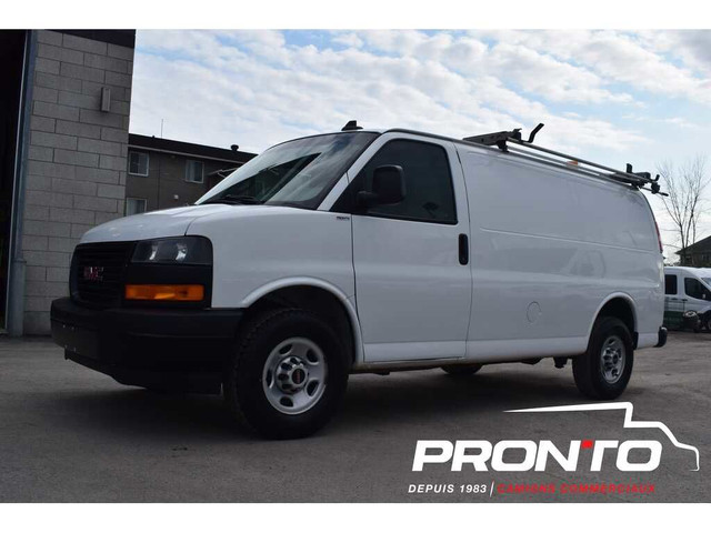 2020 GMC Savana Cargo Van 2500 ** Support à Échelle & Tablettes  in Cars & Trucks in Laval / North Shore - Image 3