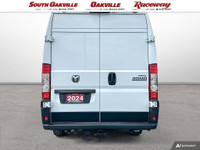 White Exterior, Black Interior, Low Kms, FWD, 16 x 6 Steel Wheels, 4-Way Manual Front Passenger Seat... (image 4)