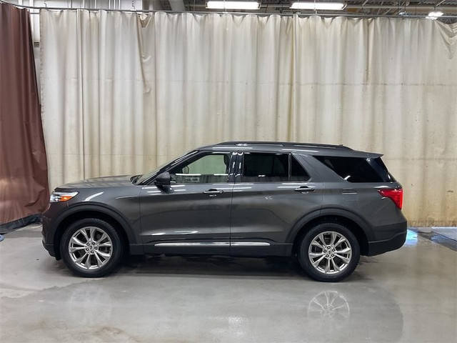 2020 Ford Explorer XLT - Apple CarPlay - Android Auto in Cars & Trucks in Fort McMurray - Image 2