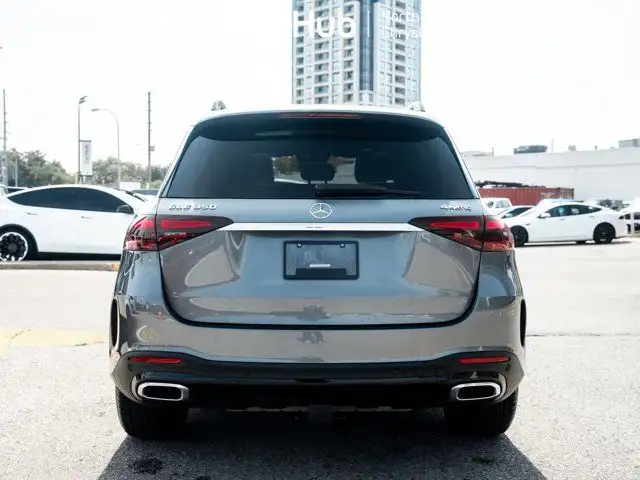 2024 Mercedes-Benz GLE 350 Panoroof AMG Package Night Package dans Autos et camions dans Ville de Toronto - Image 7
