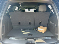 This 2025 GMC Yukon in Onyx Black is equipped with 4WD and Turbo Diesel 3.0L/ engine. The GMC Yukon... (image 9)