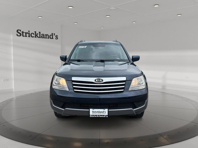 2009 KIA BORREGO LX 4X4 in Cars & Trucks in Stratford - Image 3