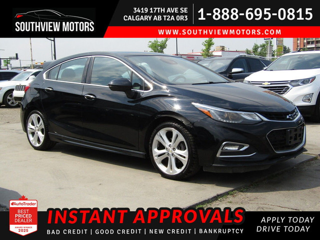 2017 Chevrolet Cruze HB 1.4L Premier/B.S.A/B.CAM/ROOF/LEATHER/R. in Cars & Trucks in Calgary