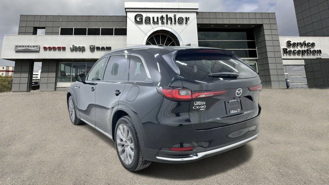 2025 Mazda CX-90 MHEV GT in Cars & Trucks in Winnipeg - Image 4