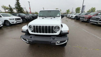 This 2025 JEEP WRANGLER 4-DOOR SAHARA has the following options Cloth Low-Back Bucket Seats, Remote... (image 5)