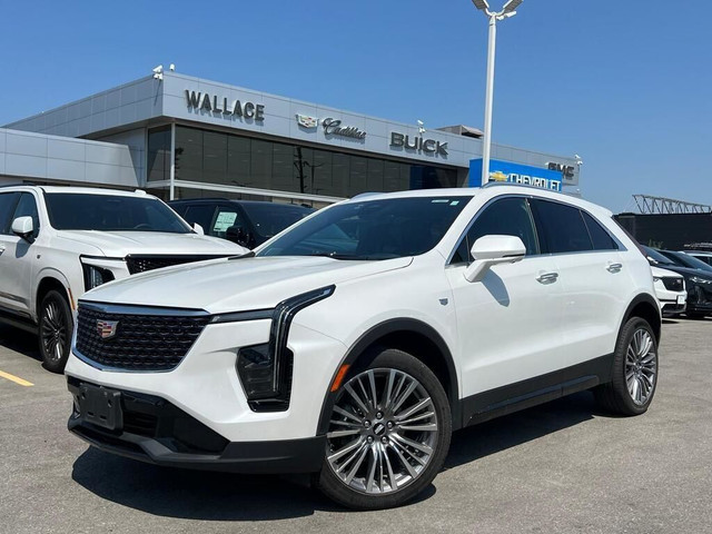 2024 Cadillac XT4 Premium Luxury One Own, No Accidents, Low k... in Cars & Trucks in Oakville / Halton Region