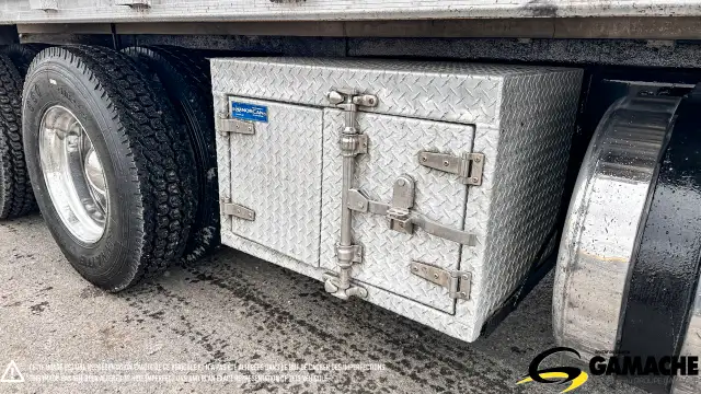 2019 WESTERN STAR 4700SB CRANE TRUCK WITH PLATFORM in Heavy Trucks in Chilliwack - Image 17