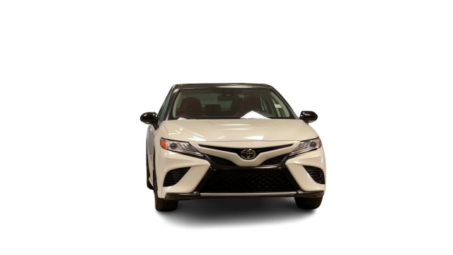 2020 Toyota Camry 4-Door Sedan XSE , Leather, Sunroof, Heated Se in Cars & Trucks in Regina - Image 4