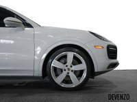 2020 Porsche Cayenne S AWD 2.9L 434HP, Finished in Chalk with Leather Interior Package in Black, Pre... (image 4)