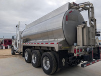 1 Owner!! 2007 Kenworth T800 Tri Drive Tanker Truck LAZER INOX TC407 Stainless 22,000L KMS: 615,008... (image 8)
