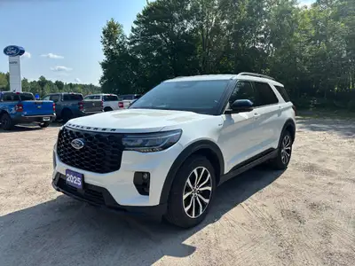 Engine: E: 2.3L ECOBOOST I-4 L/100Km City: 11.5 L/100Km Hwy: 8.7 Safety Equipment ABS And Driveline...