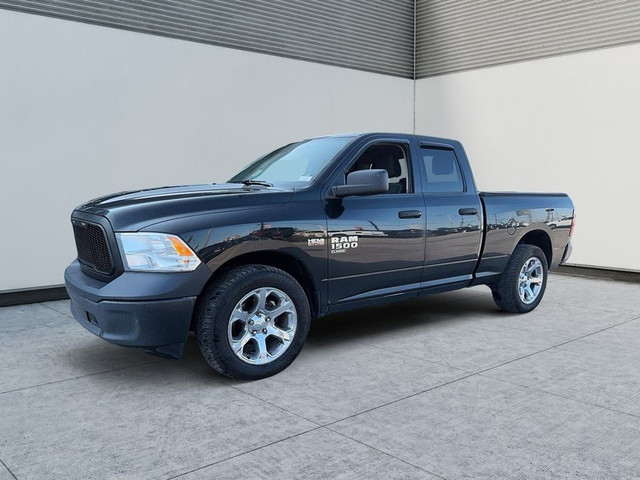 2021 Ram 1500 Classic Classic Quad Cab 4x4 6 Passagers Air clima in Cars & Trucks in Laval / North Shore - Image 3