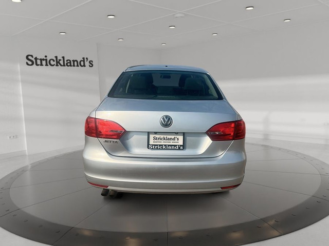 2011 VOLKSWAGEN JETTA COMFORTLINE in Cars & Trucks in Stratford - Image 4