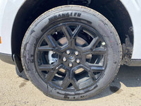 **WE WILL BEAT ANY FORD DEALER IN THE CITY** The 2025 Ford Maverick XLT builds on the proven foundat... (image 3)