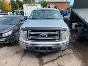 2013 Ford F 150 2WD Reg Cab 145 XLt 8 ft