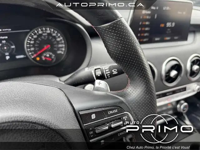 2021 Kia Stinger GT Limited w/Red Interior AWD Automatique avec  in Cars & Trucks in Laval / North Shore - Image 36