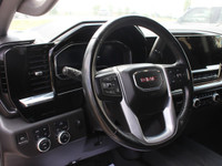 TRUCK FEATURES »» Impressive 5,850 kg towing capacity for heavy loads »» Crew Cab offers spacious se... (image 6)