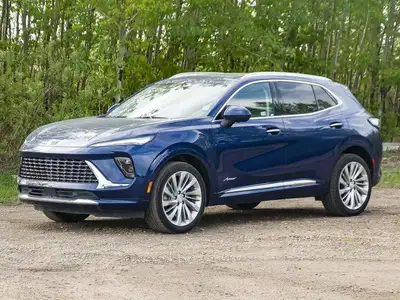 The *Pre-Owned 2024 Buick Envision Avenir AWD* is a sophisticated luxury SUV that blends premium cra...