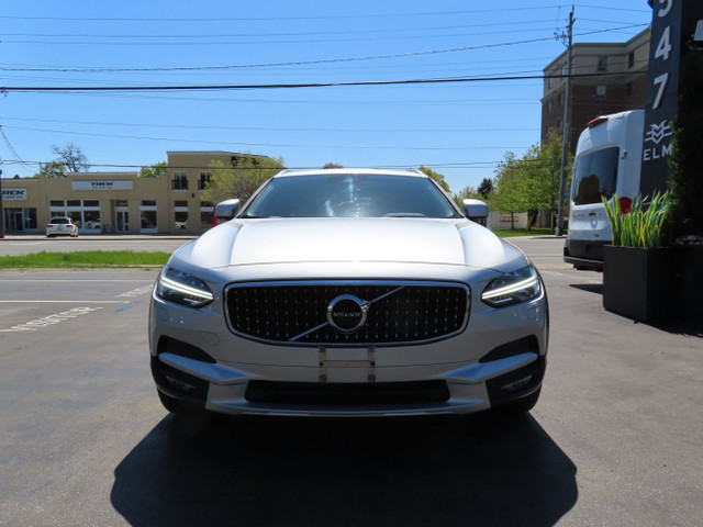 2018 Volvo V90 Cross Country T5 AWD - Wagon - Navigation System  in Cars & Trucks in Oakville / Halton Region - Image 3