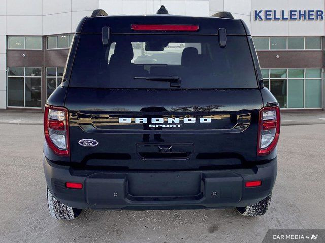 2025 Ford Bronco Sport Outer Banks in Cars & Trucks in Brandon - Image 4