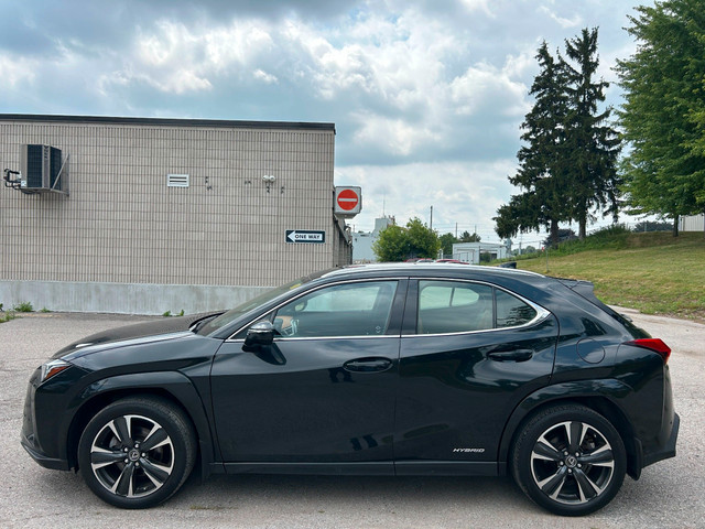 2022 Lexus UX 250h RARE LUXURY PKG| HYBRID| in Cars & Trucks in Markham / York Region - Image 2