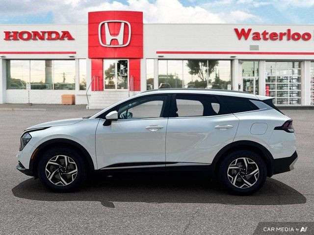2023 Kia Sportage LX | FWD | CARPLAY | BACKUP CAM | HEATED SEATS in Cars & Trucks in Kitchener / Waterloo - Image 4