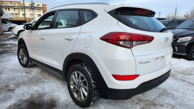 2018 Hyundai Tucson Premium AWD, HEATED SEATS, HEATED STEERING,  in Cars & Trucks in Calgary - Image 4