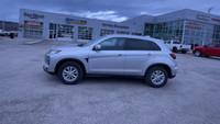 All Wheel Drive. Cloth Interior. Touchscreen. Bluetooth. Rear View Backup Camera. Heated Front Seats... (image 5)
