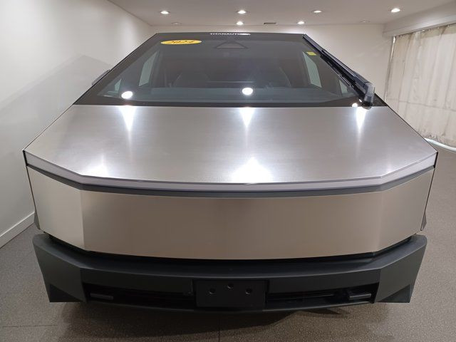 2024 Tesla Cybertruck Foundation Edition Crew Cab AWD | NO LUX in Cars & Trucks in Regina - Image 3