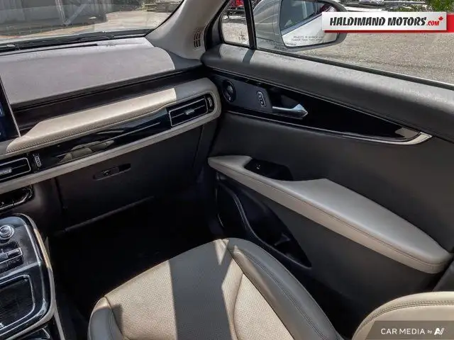 2022 Lincoln Nautilus Reserve in Cars & Trucks in Hamilton - Image 29