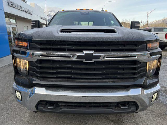 2025 Chevrolet Silverado 3500HD LT in Cars & Trucks in Banff / Canmore - Image 2