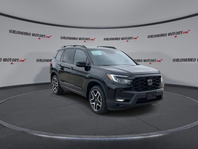 2022 Honda Passport Touring in Cars & Trucks in Hamilton - Image 2