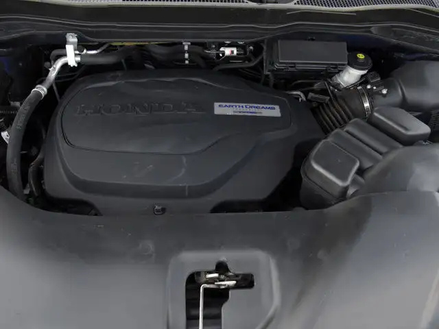 2019 Honda Ridgeline Touring in Cars & Trucks in Red Deer - Image 9