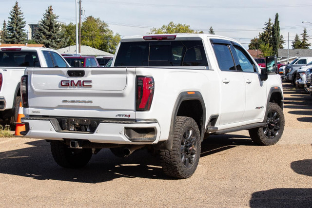2024 GMC Sierra 2500 4WD Crew Cab AT4 in Cars & Trucks in Edmonton - Image 4