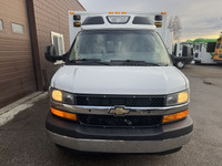 2019 Chevrolet Express 4500 Ambulance 6.0L V8 Gas RWD DRW Automatic Transmission 327,221 KM Power Wi... (image 6)