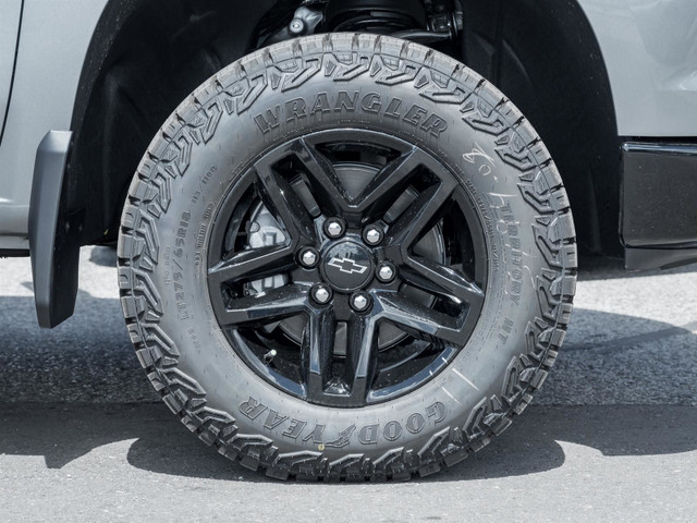 2025 Chevrolet Silverado 1500 Custom Trail Boss- 6-WayTailgate | in Cars & Trucks in Markham / York Region - Image 4