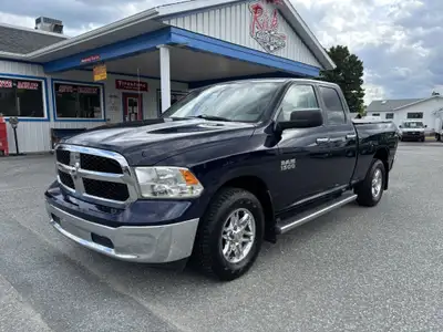 Beau Ram 1500 SLT 2017 4x4 Quad Cab boite de 6,5 pieds Moteur V6 3,6 litres Pentastar, puissant et s...