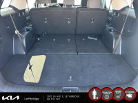 2024 Hyundai Palisade Preferred Experience the Hyundai Palisade Preferred with only 69385 km on the... (image 7)